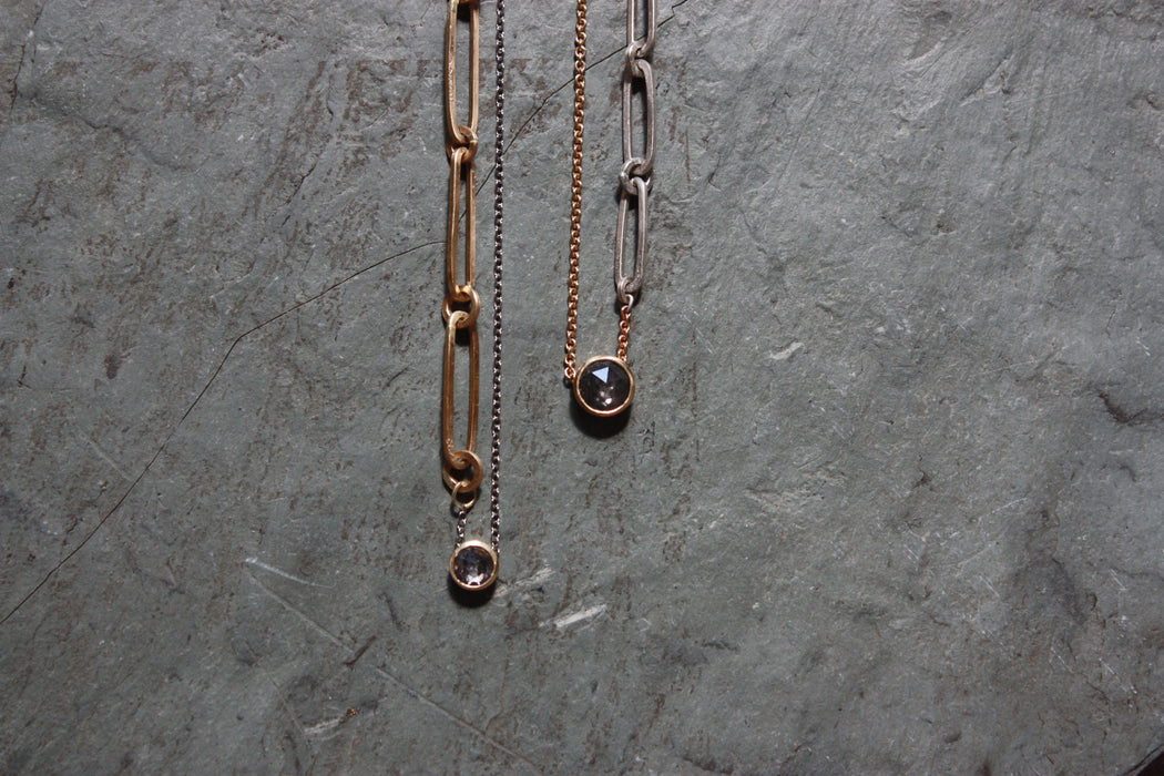 carin pendant